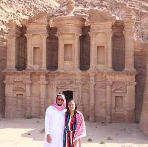 students on trip to Petra