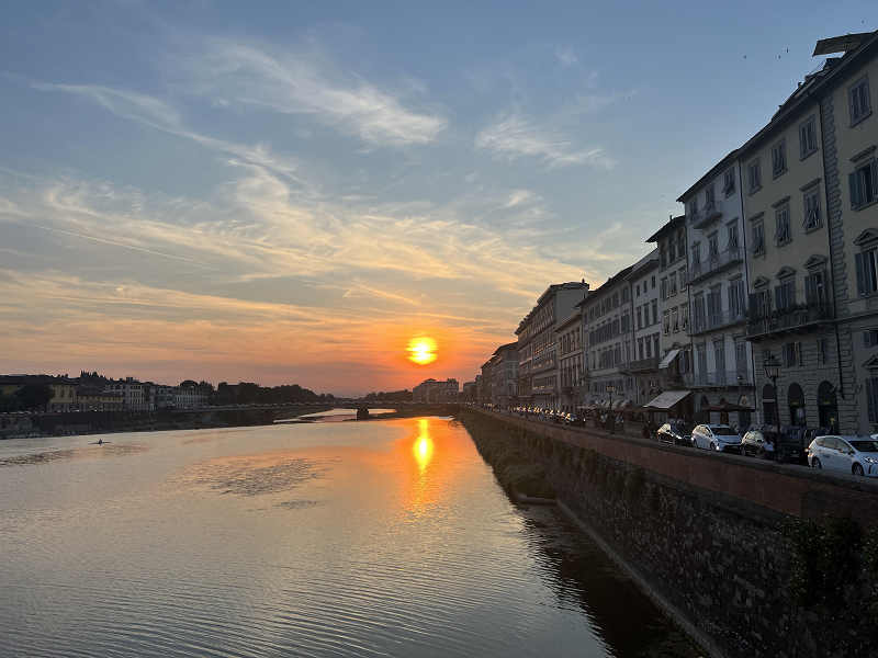 Sunset over the Arno river