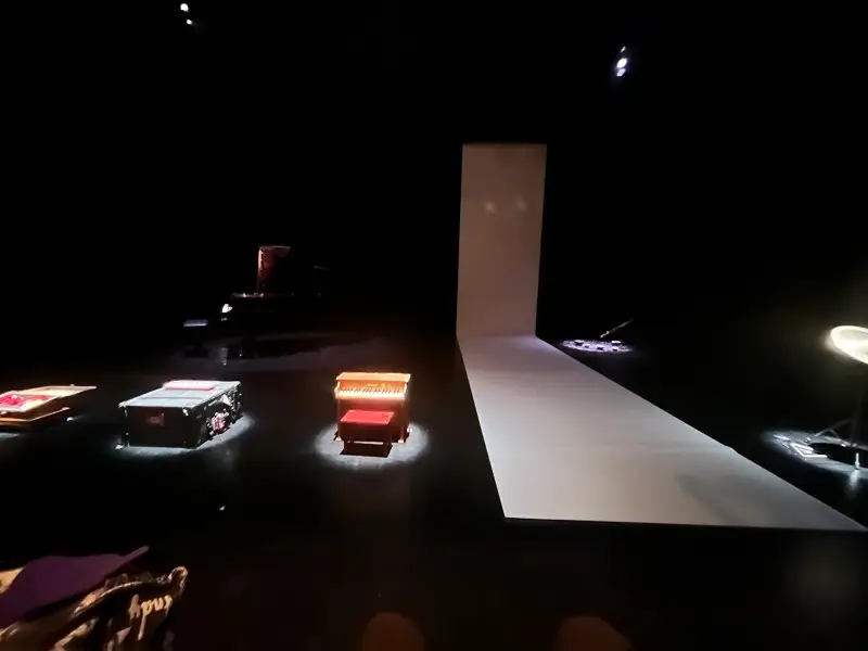 The set of “Margaret Leng Tan: Dragon Ladies Don’t Weep” in the National Theater in Taiwan