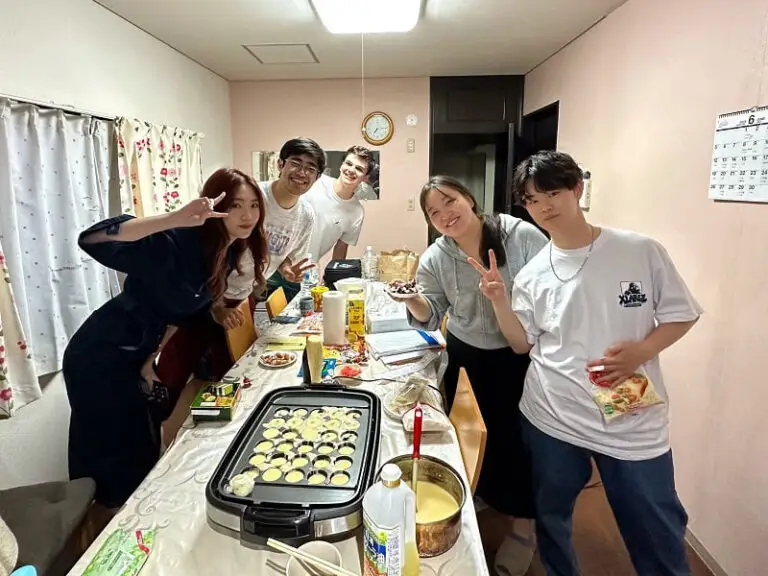 students cooking