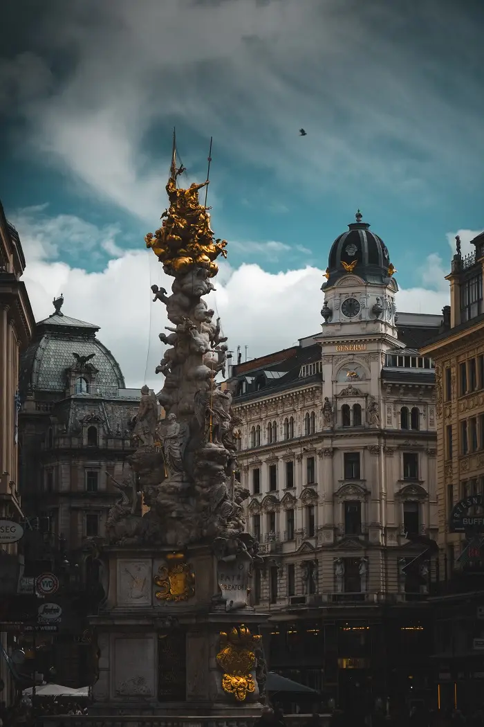 Street and buildings in Vienna
