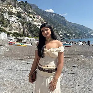 profile picture of Aleeza