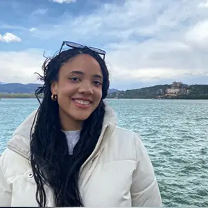 profile photo of Yara