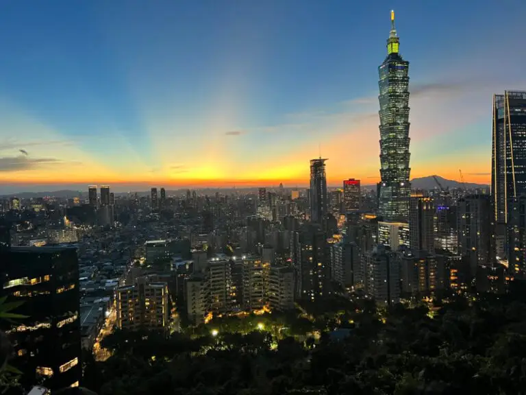 sunset view of Taipei