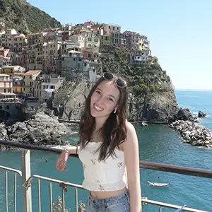 profile photo of ava